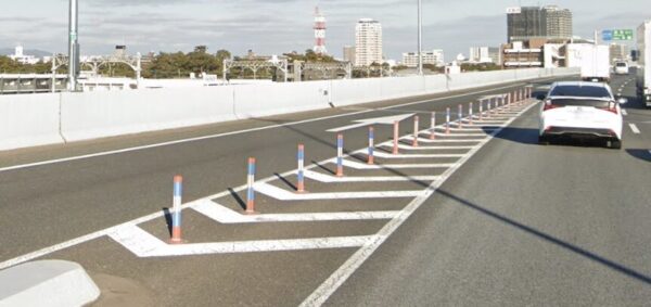 高速道路合流地点